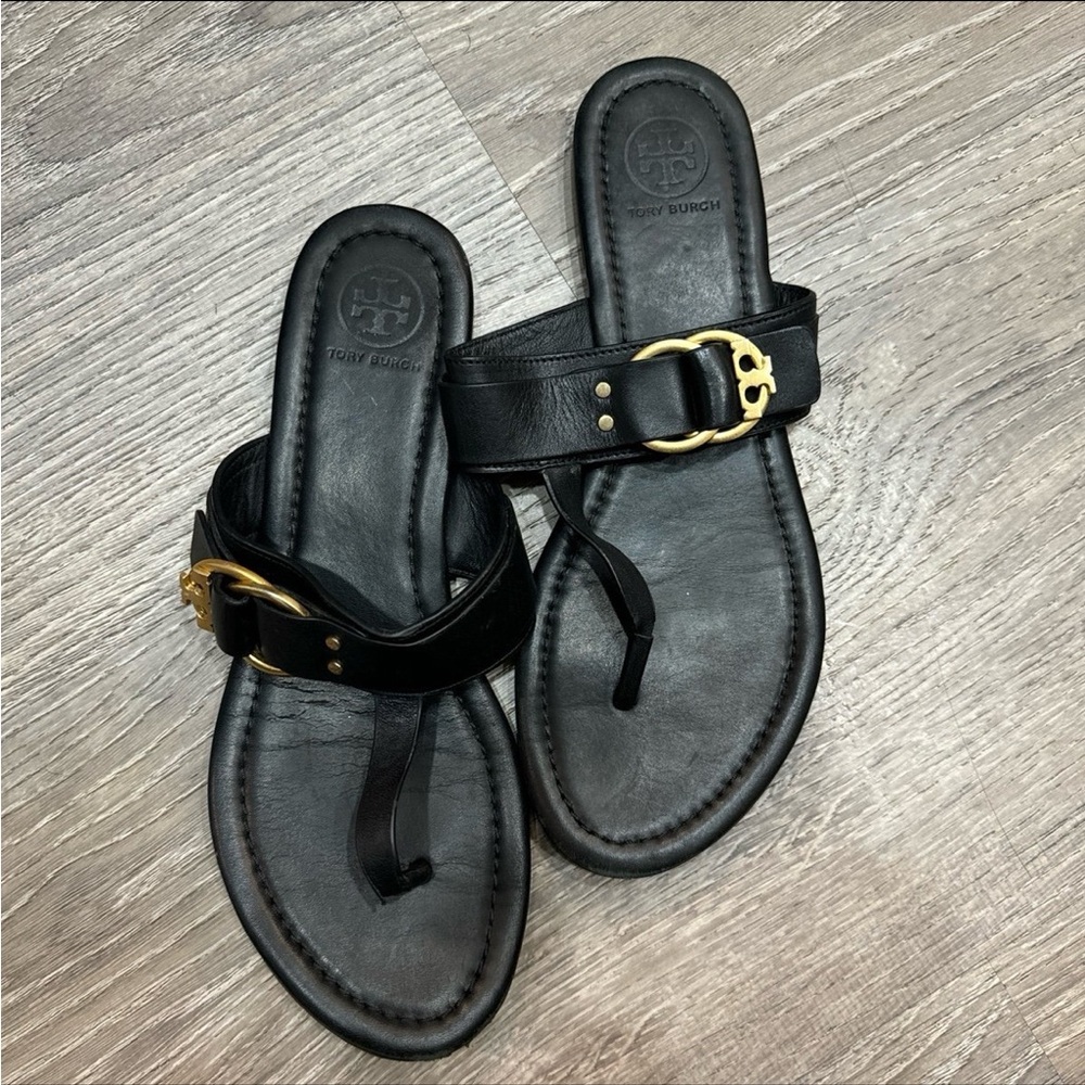 Tory Burch Black Tong Flats Gold Accent Women’s 7.5